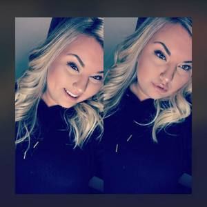 Meet your Posher, Mikayla